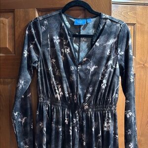 Simply Vera Vera Wang Black and Gray Floral Dress